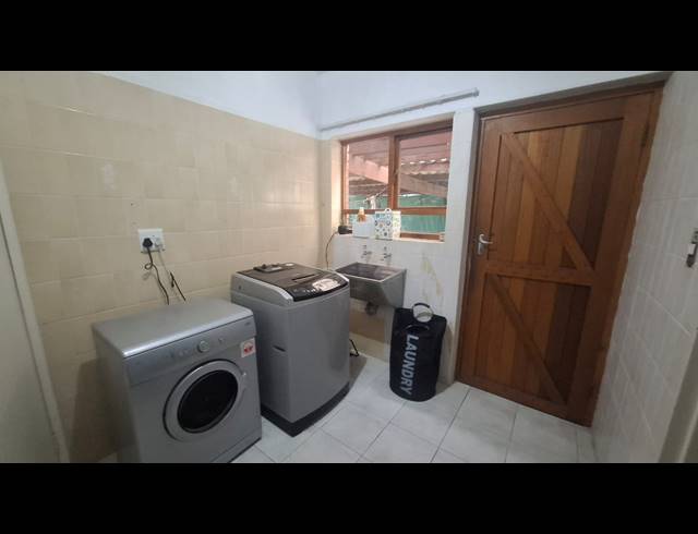3 BEDROOM FREEHOLD FOR SALE IN WILDWOODS